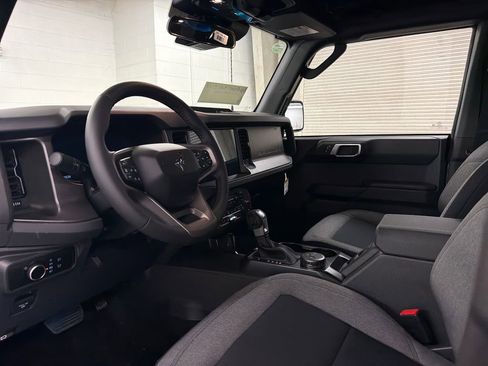 New 2026 Ford Bronco Big Bend image 6
