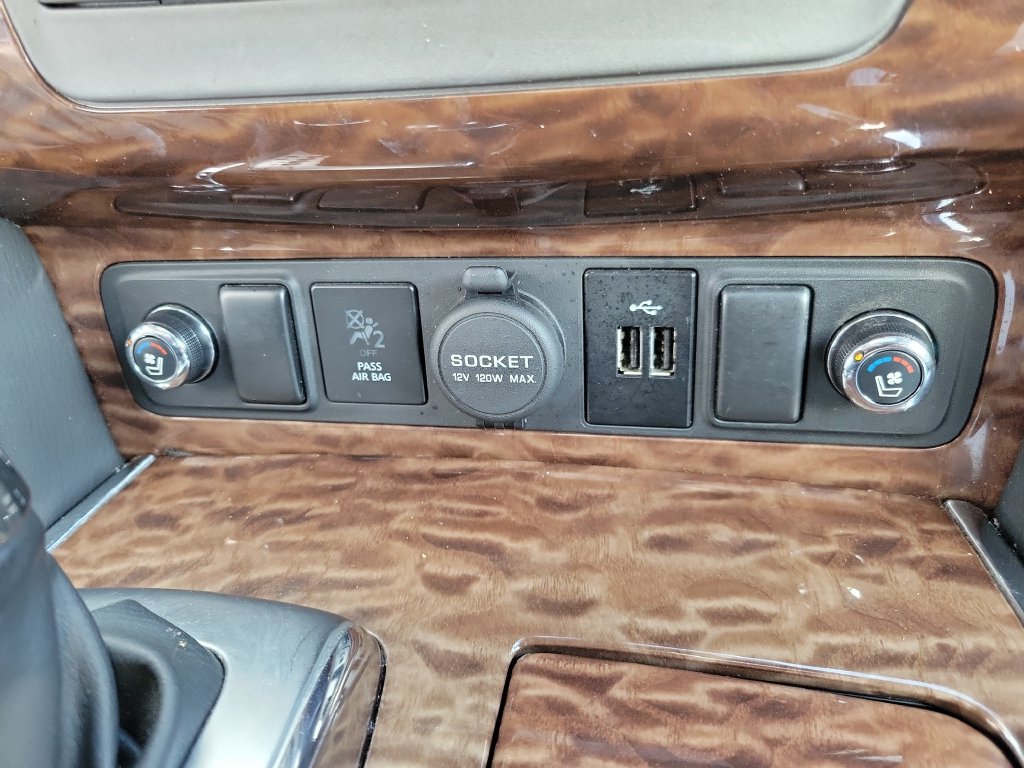 Used 2019 Nissan Armada Platinum RWD image 40