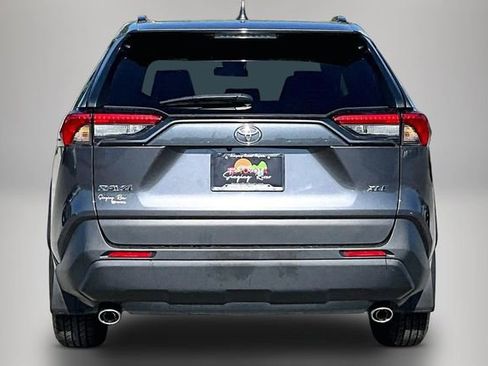 Used 2024 Toyota RAV4 XLE w/ Convenience Package image 6