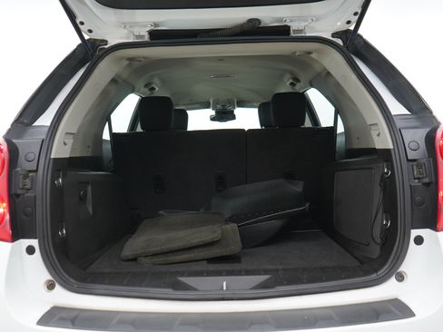 Used 2015 Chevrolet Equinox LS FWD image 17