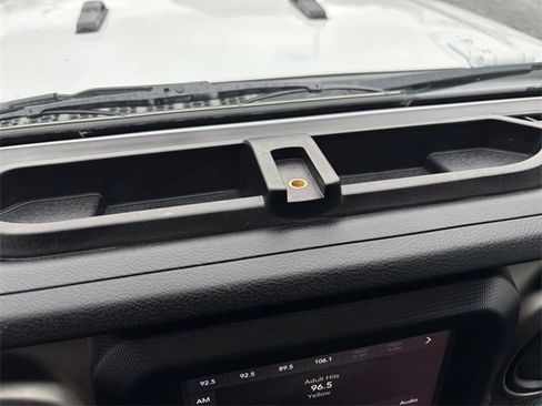 Used 2020 Jeep Wrangler Unlimited Sport S image 28