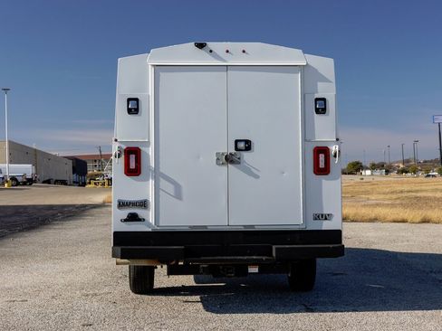 Used 2021 Chevrolet Express 3500 w/ Power Convenience Package image 6
