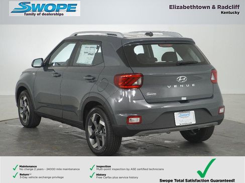 New 2026 Hyundai Venue SEL FWD image 5