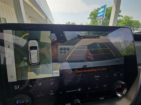 Used 2024 Lexus TX 350 AWD image 15