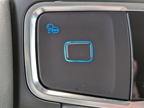 Certified 2025 Ford Expedition Active AWD/4WD image 25