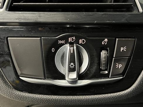 Used 2020 BMW M5 w/ Executive Package image 36