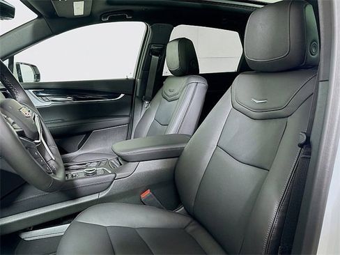New 2026 Cadillac XT5 Premium Luxury w/ Driver Assist Package image 13