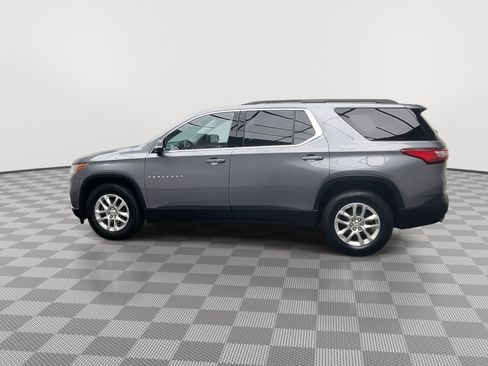 Used 2019 Chevrolet Traverse LT FWD image 37