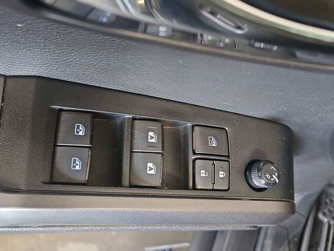 Used 2023 Toyota Tacoma TRD Sport AWD/4WD image 24