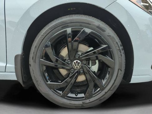 New 2026 Volkswagen Jetta SE FWD image 45