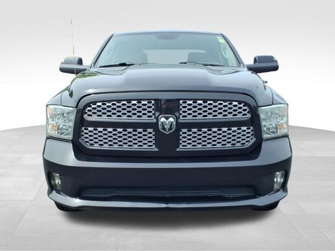 Used 2015 RAM 1500 Express image 2