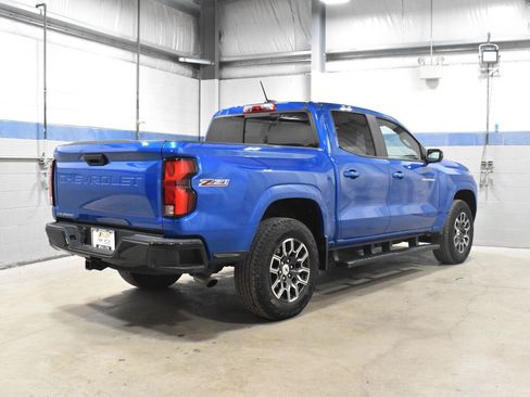 Used 2023 Chevrolet Colorado Z71 w/ Z71 Convenience Package 2 AWD/4WD image 26
