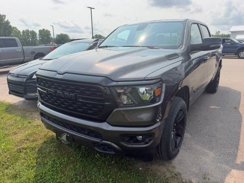 Used 2023 RAM 1500 Big Horn AWD/4WD image 3