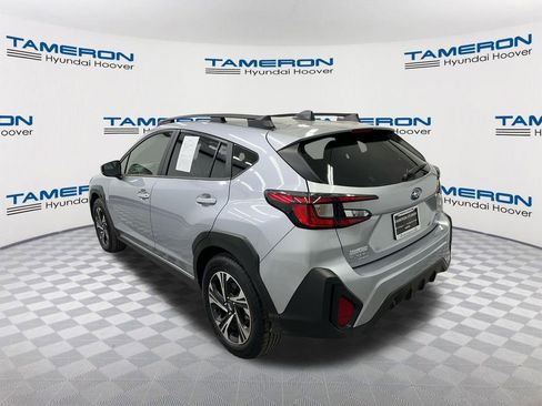 Used 2024 Subaru Crosstrek 2.0i Premium AWD/4WD image 3