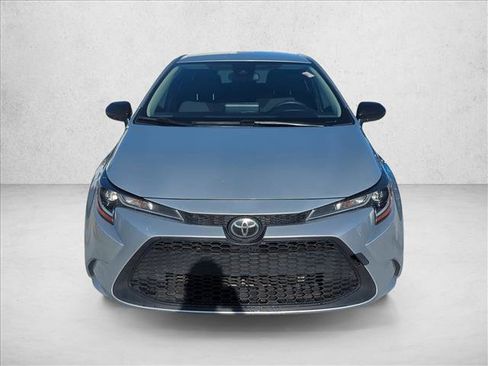 Certified 2022 Toyota Corolla LE FWD image 2