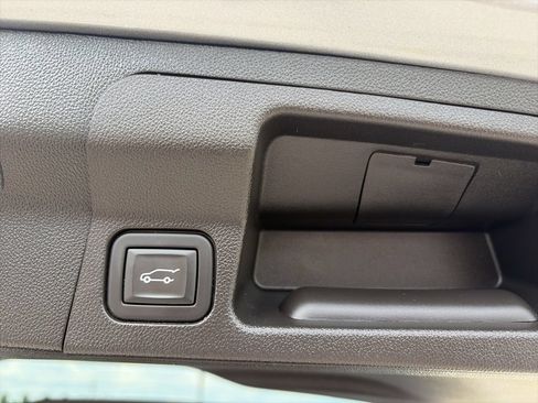 Used 2023 GMC Acadia Denali AWD/4WD image 64