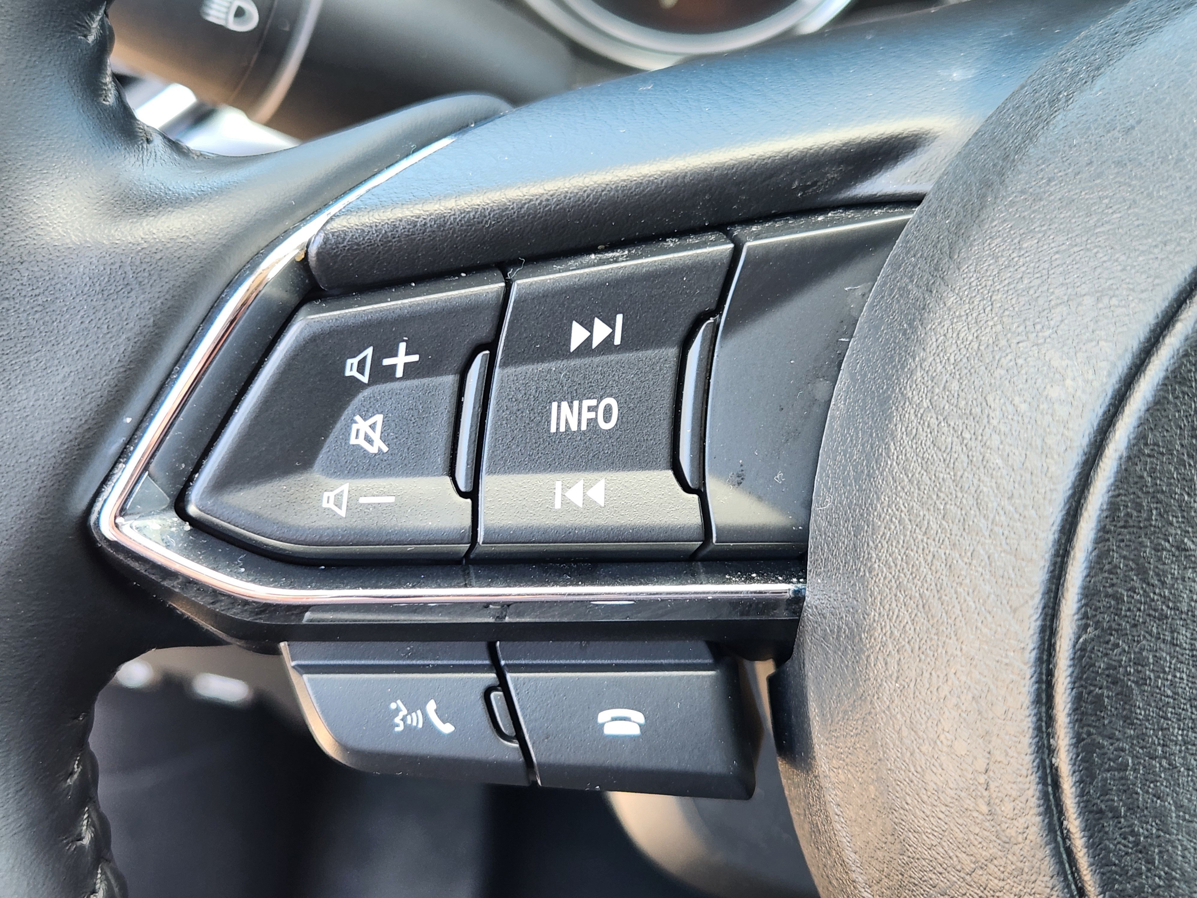 Certified 2024 MAZDA CX-5 AWD 2.5 S w/ Preferred Package image 23