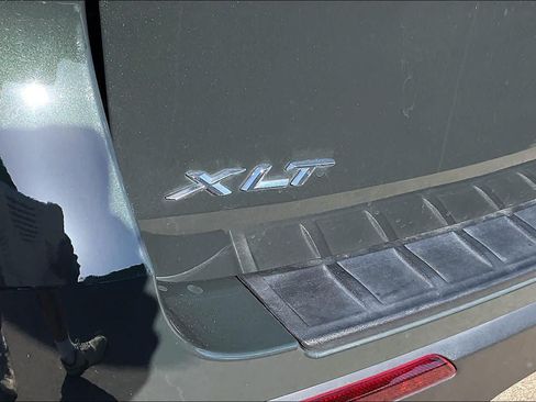 Used 2024 Ford Explorer XLT w/ Equipment Group 202A AWD/4WD image 10