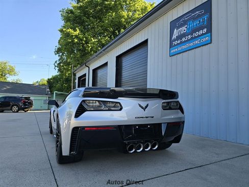 Used 2016 Chevrolet Corvette Z06 w/ Z07 Performance Package RWD image 27