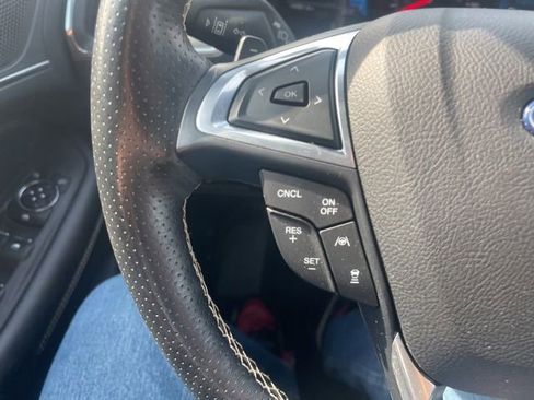 Used 2022 Ford Edge ST w/ Equipment Group 401A image 37