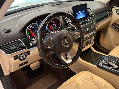 Used 2019 Mercedes-Benz GLS 550 4MATIC w/ Driver Assistance Package image 4