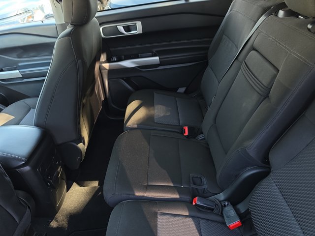 Used 2023 Ford Explorer XLT RWD image 14