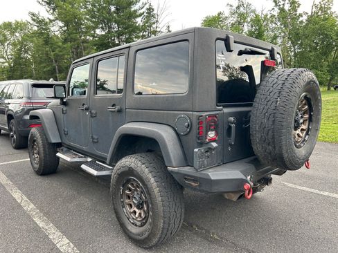 Used 2017 Jeep Wrangler Unlimited Sport w/ Quick Order Package 23S AWD/4WD image 8