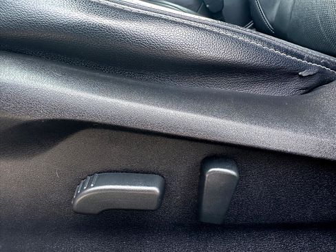 Used 2017 Subaru Impreza 2.0i Limited w/ Moonroof/BSD & Rcta/Eyesight image 40