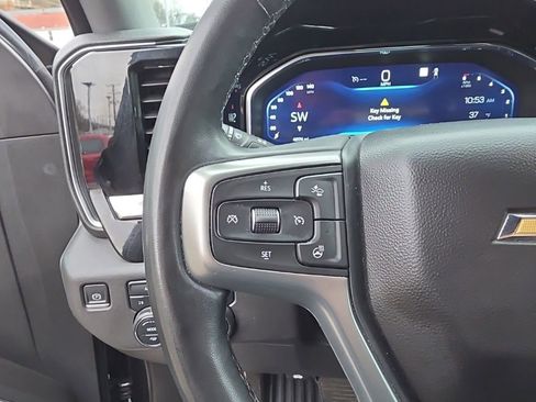 Used 2023 Chevrolet Silverado 1500 LT image 15