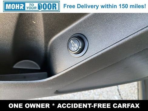 Used 2023 Chevrolet Equinox LT image 12