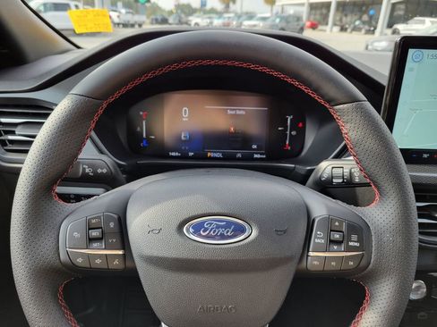 New 2026 Ford Escape ST-Line w/ Tech Pack #1 image 32