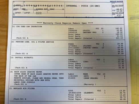 Certified 2024 GMC Sierra 2500 Denali Ultimate AWD/4WD image 25