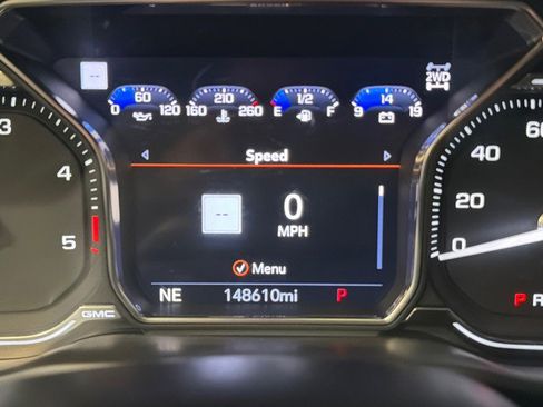 Used 2022 GMC Sierra 2500 Denali image 24