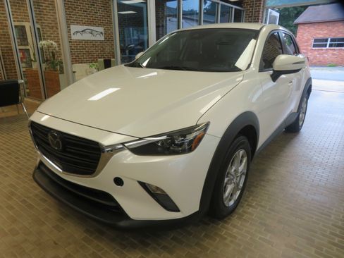 Used 2021 MAZDA CX-3 Sport FWD image 1