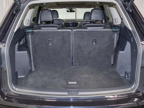 Used 2023 Volkswagen Atlas SEL AWD/4WD image 13