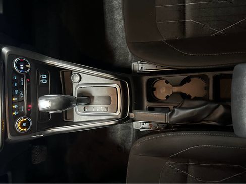 Used 2022 Ford EcoSport SE w/ SE Convenience Package image 23