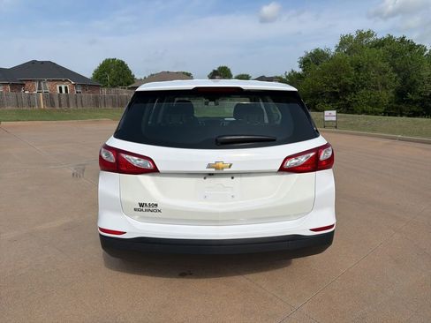 Used 2020 Chevrolet Equinox LS FWD image 8