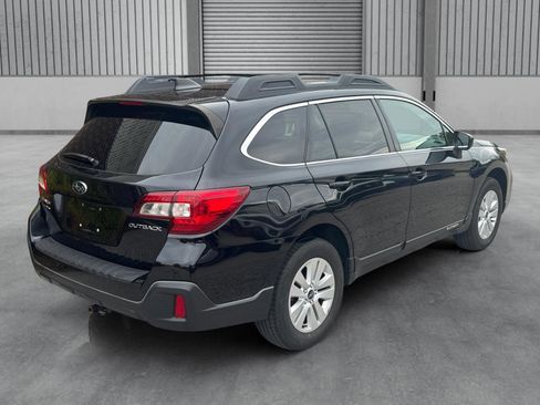 Used 2018 Subaru Outback 2.5i Premium AWD/4WD image 33