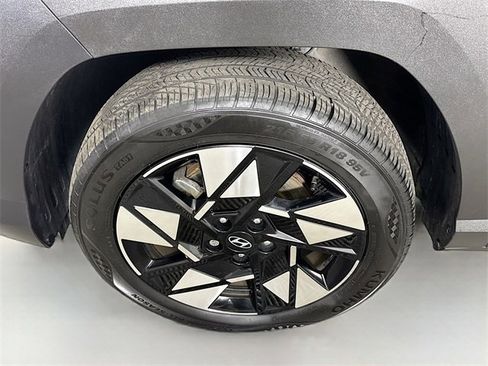 Used 2025 Hyundai Kona SEL image 4