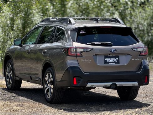 Used 2021 Subaru Outback Limited w/ Popular Package #2 AWD/4WD image 5