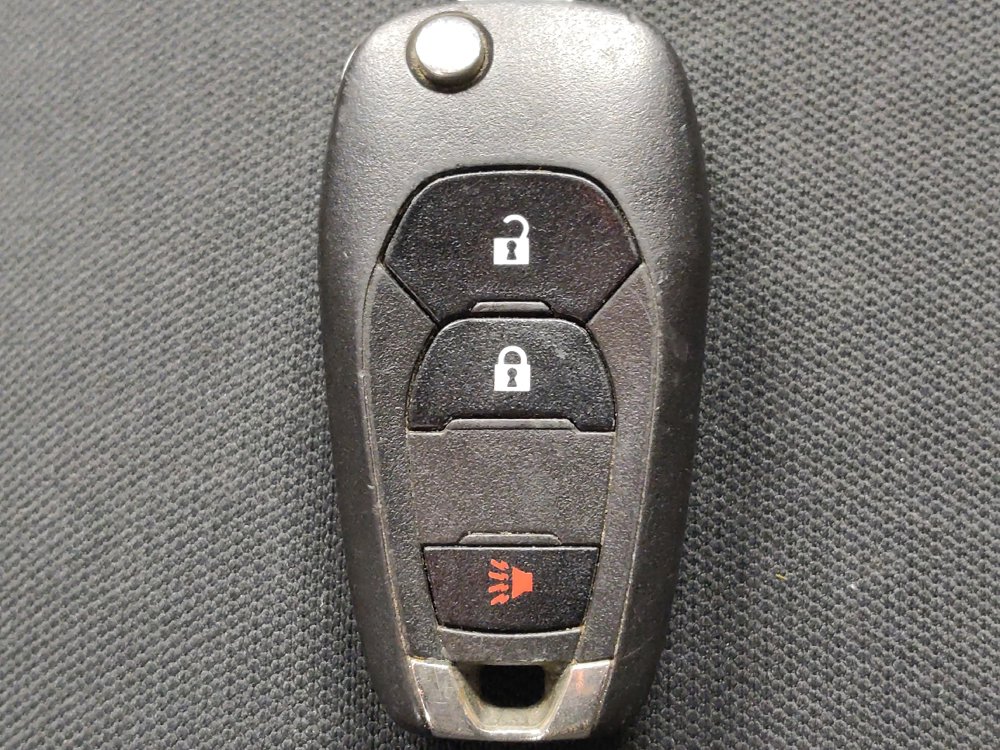 Used 2021 Chevrolet Trax LS FWD image 32