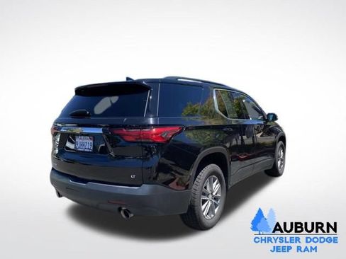Used 2023 Chevrolet Traverse LT FWD image 7