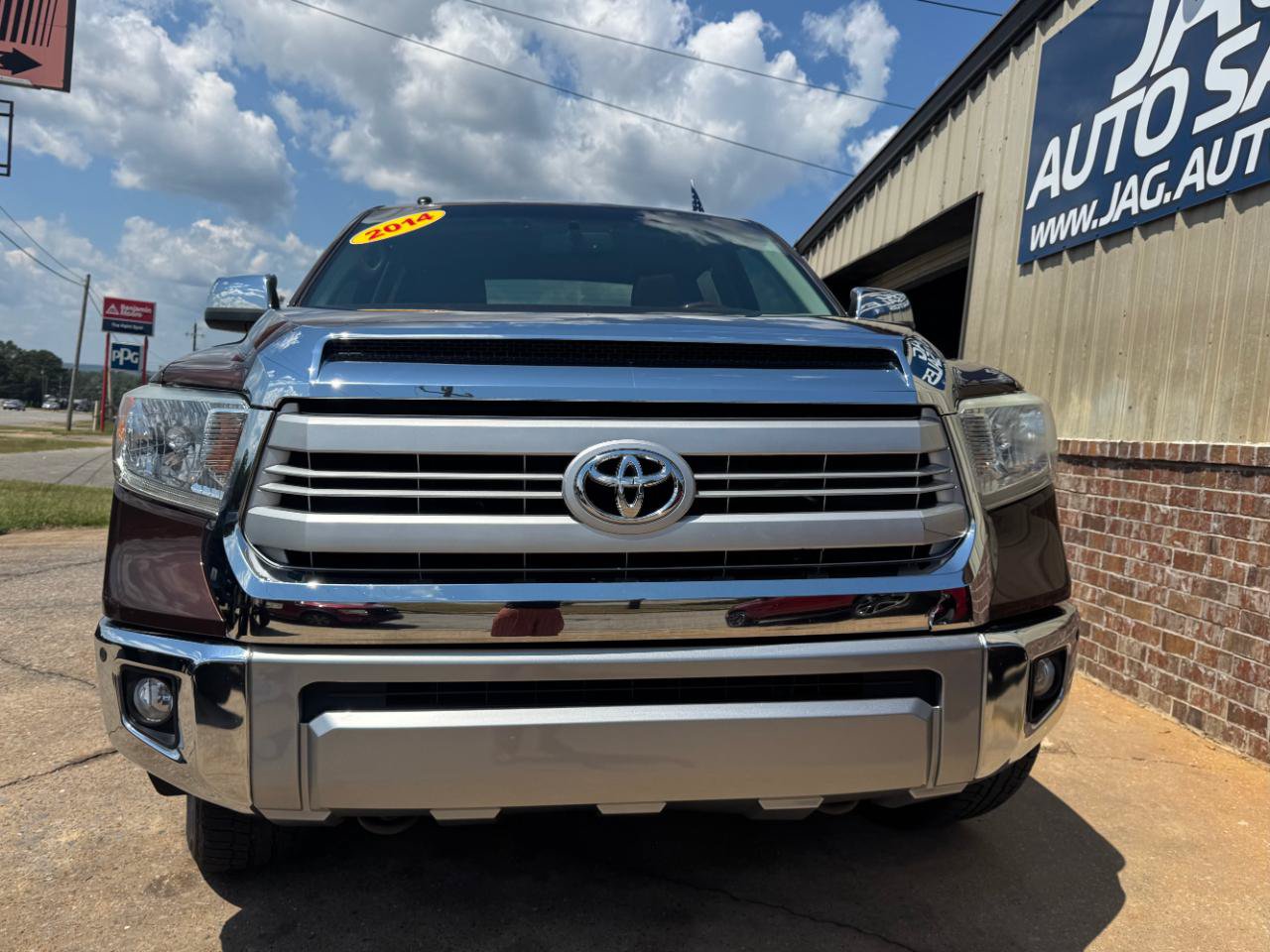 Used 2014 Toyota Tundra 1794 Edition AWD/4WD image 3