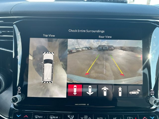 Used 2026 Jeep Grand Wagoneer Summit w/ Rear Seat Video Group I AWD/4WD image 19