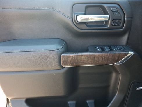 Used 2020 GMC Sierra 1500 Denali w/ Denali Ultimate Package AWD/4WD image 12