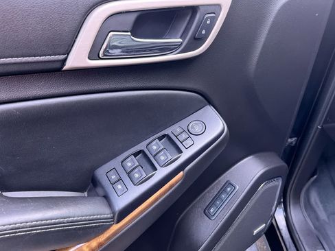 Used 2015 GMC Yukon Denali AWD/4WD image 13