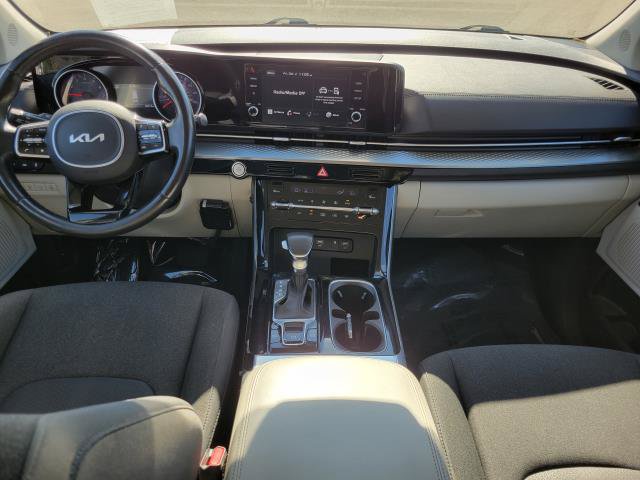 Used 2022 Kia Carnival LX FWD image 14