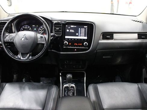 Used 2020 Mitsubishi Outlander SEL image 26