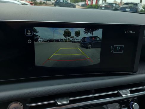 Used 2025 Hyundai Santa Cruz SEL FWD image 24