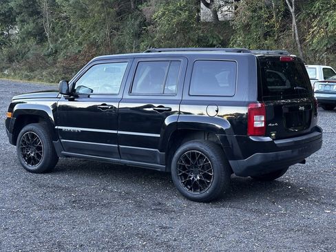 Used 2015 Jeep Patriot High Altitude image 5